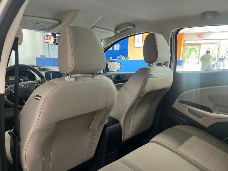 Used 2022 White Ford S image 16