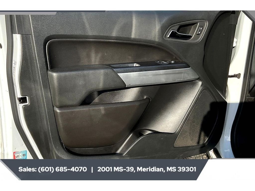 2022 Chevrolet Colorado LT - Photo 16