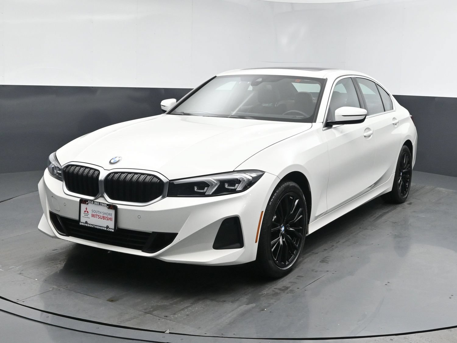 Used 2024 Alpine White BMW 330i xDrive image 20