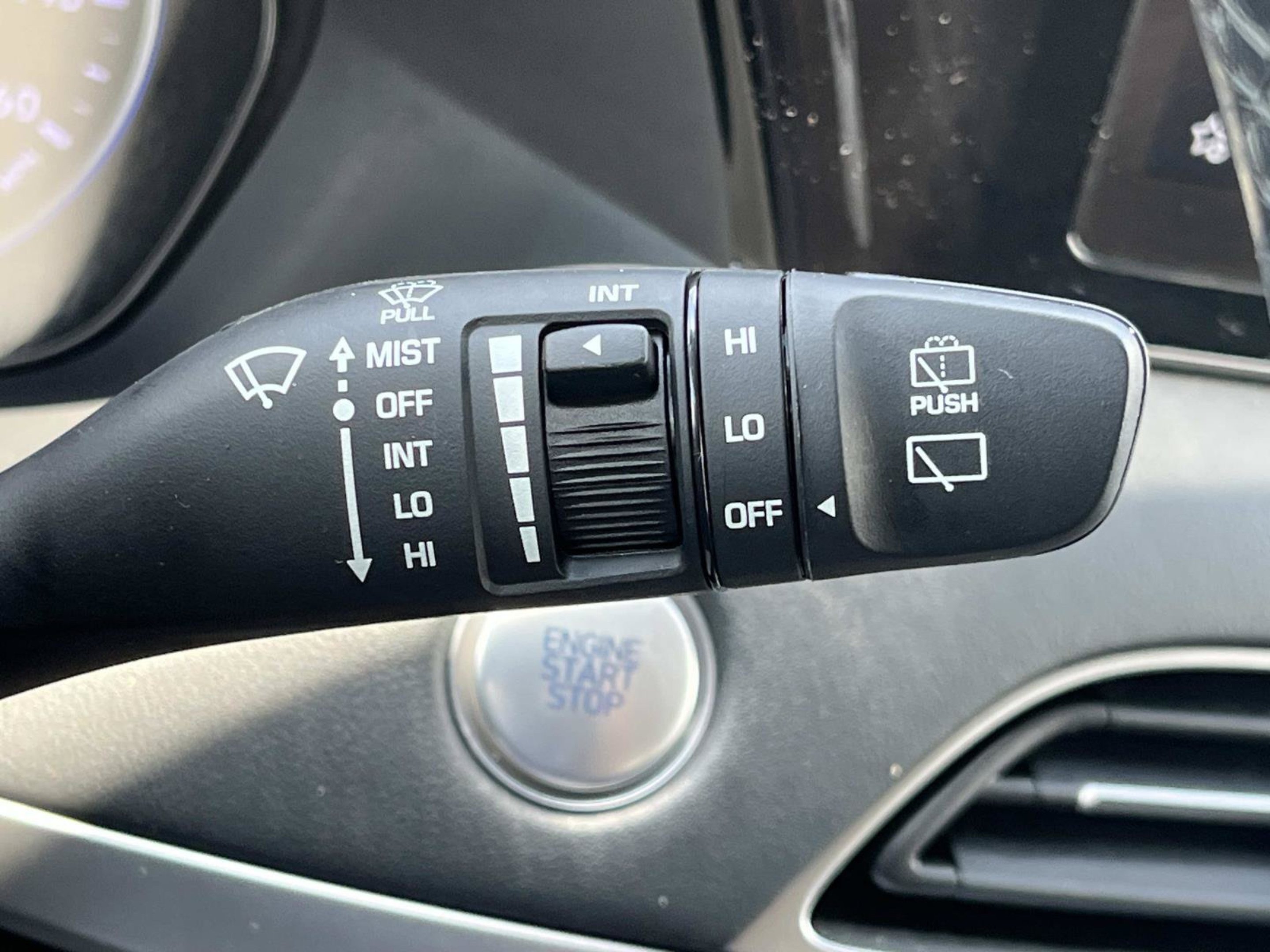 Used 2022 Abyss Black Pearl Hyundai SEL image 47