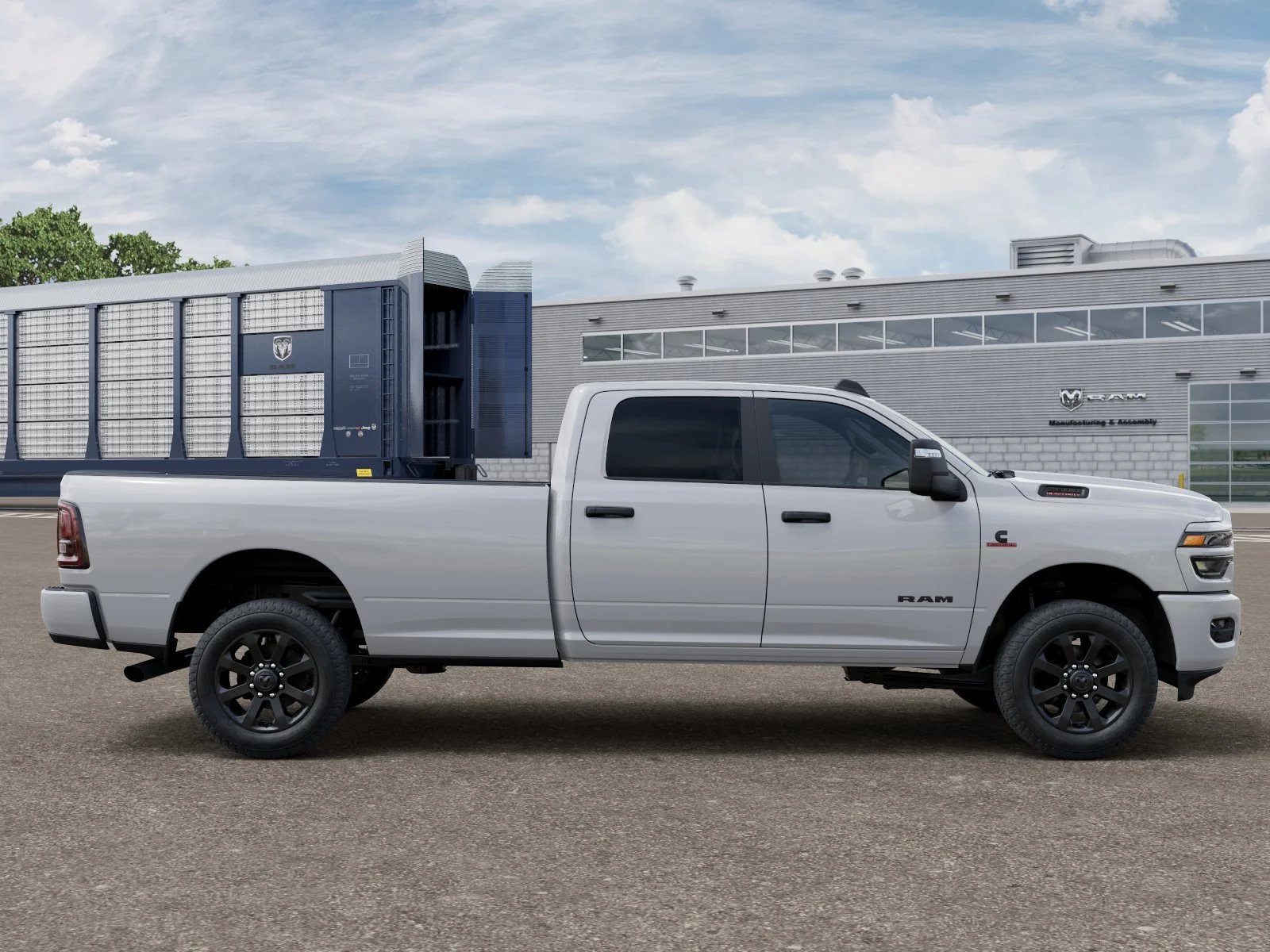 New 2026 Bright White Clear-Coat Exterior Paint RAM Big Horn image 23