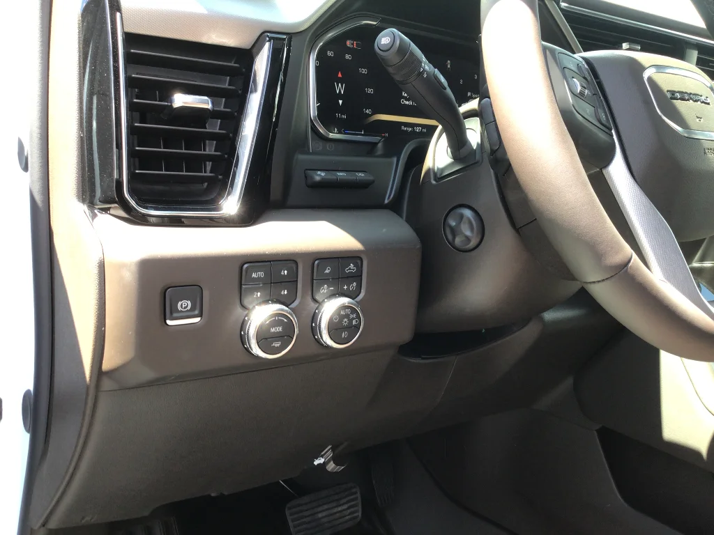 New 2026 Glacier White Tricoat GMC Denali image 14