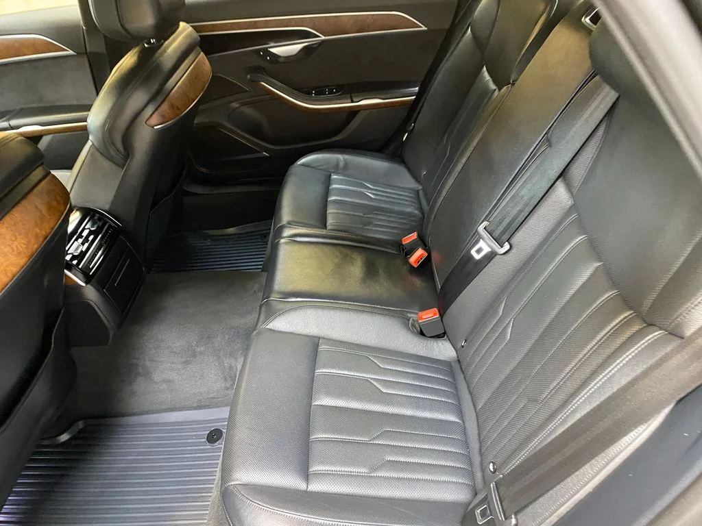 Used 2019  Audi L 55 image 23
