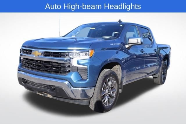 Used 2024 Blue Chevrolet LT image 7