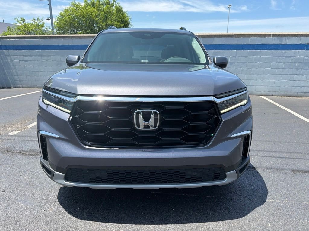 2025 Honda Pilot Touring - Photo 8