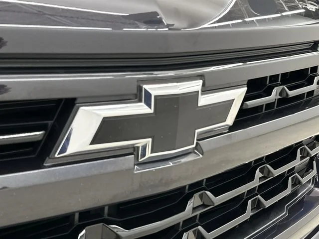 Used 2023 Gray Chevrolet RST image 40