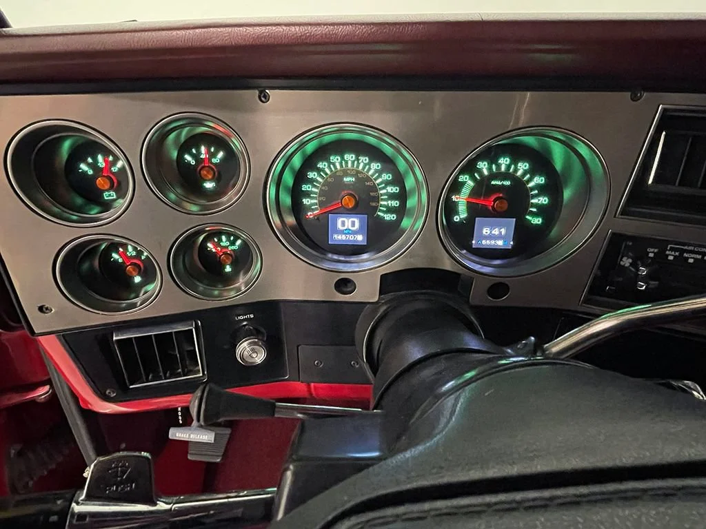 Used 1985  Chevrolet NA image 59