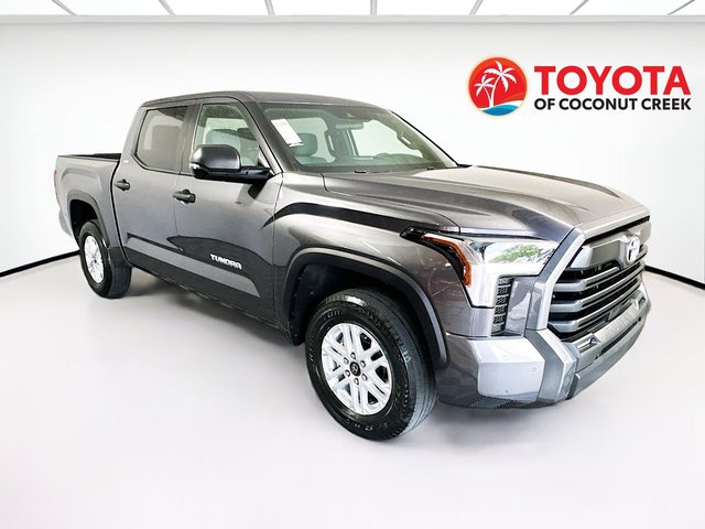 2025 Toyota Tundra 4WD SR5