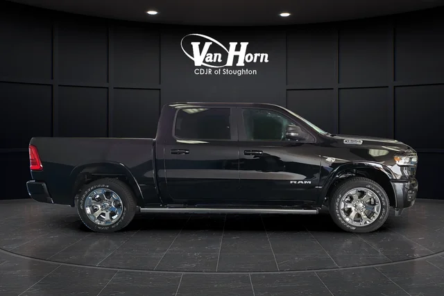 New 2026 Diamond Black Crystal Pearlcoat RAM Big Horn/Lone Star image 8