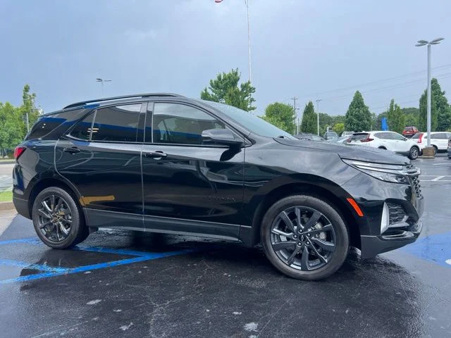 Used 2023 Mosaic Black Metallic Chevrolet RS image 4