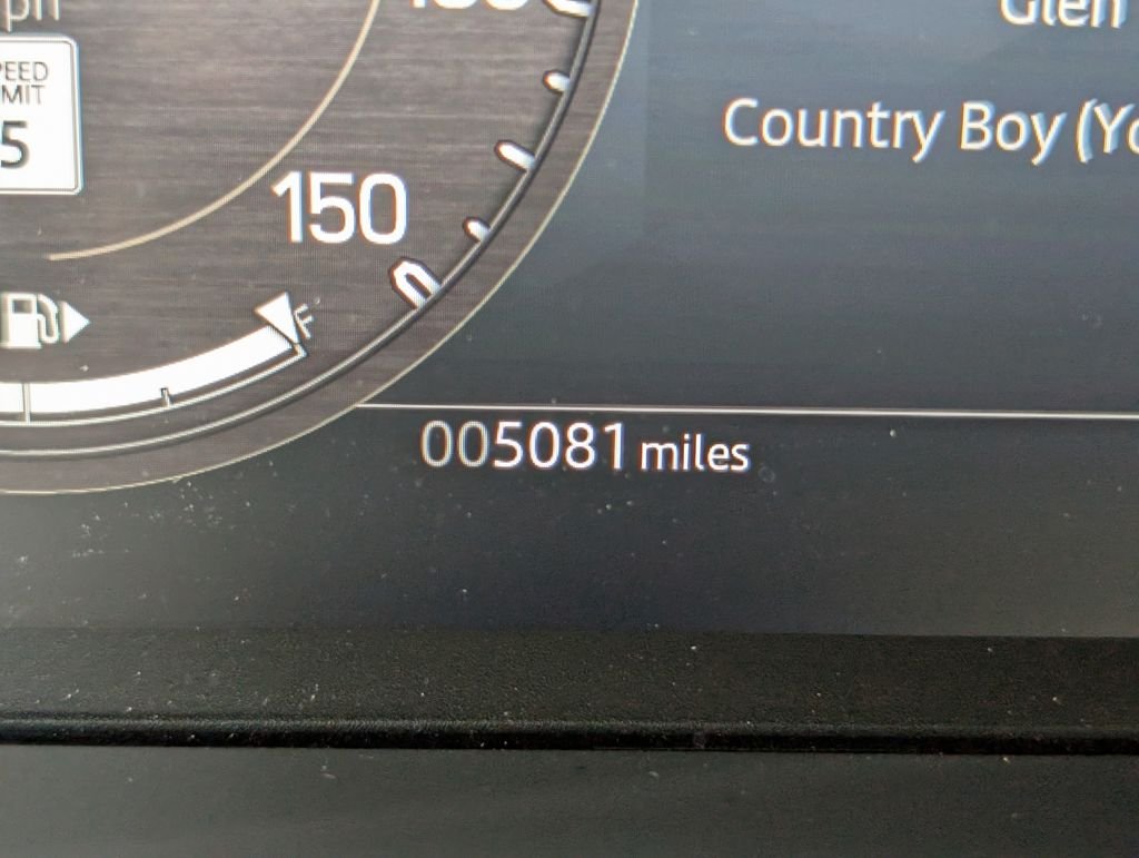 Certified Used 2025 Black Land Rover S image 28