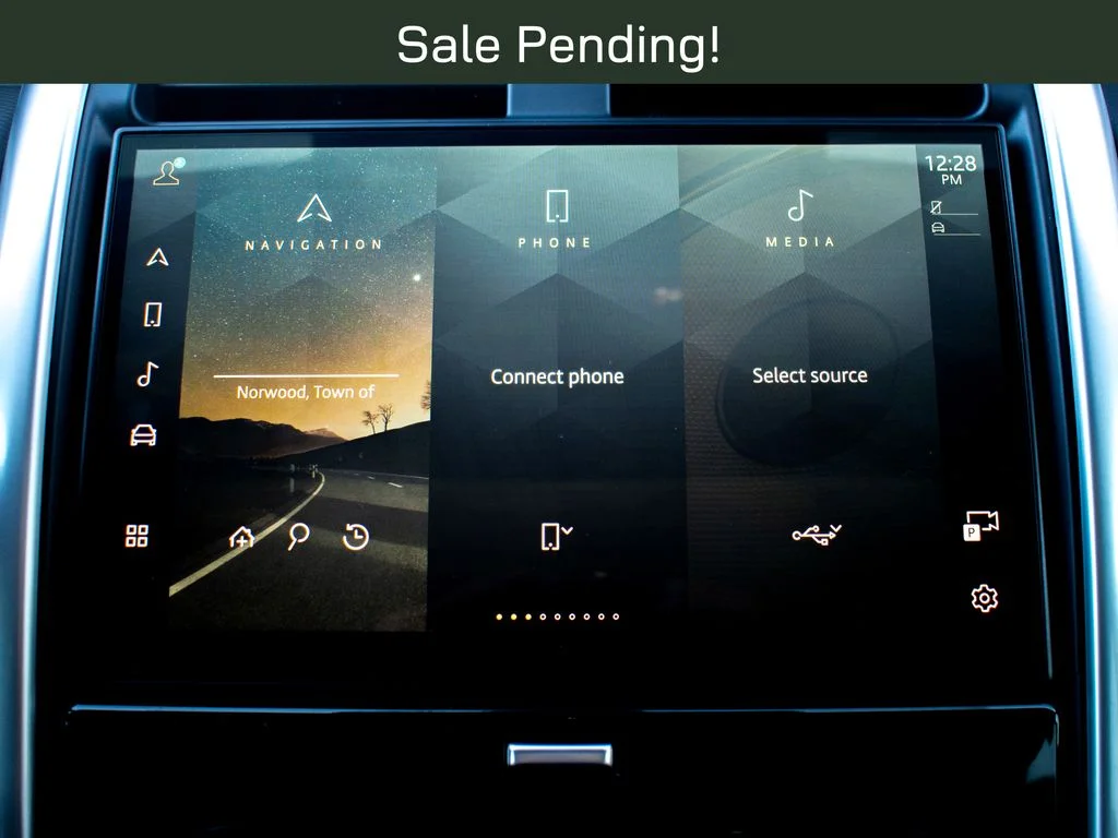 Used 2025 Gray Land Rover Dynamic SE image 22