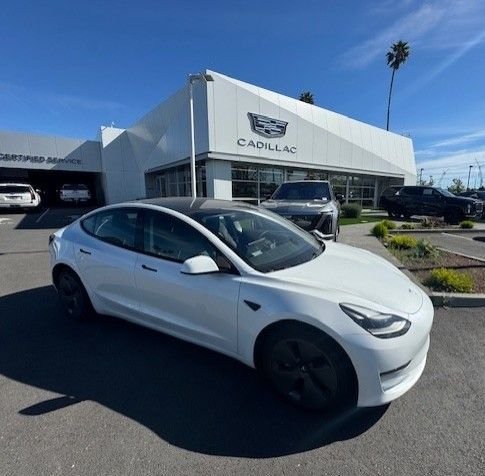 2023 Tesla Model 3 Base
