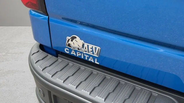 Used 2024 Blue GMC AT4X image 41