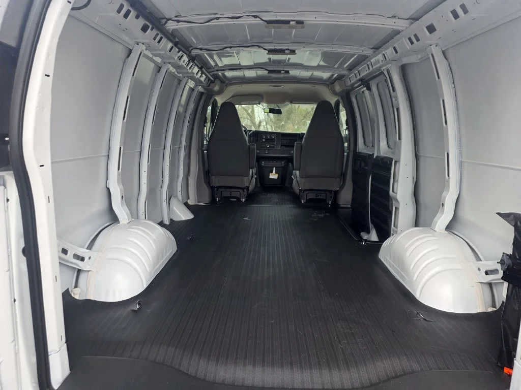 2026 GMC Savana Cargo Work Van - Photo 8