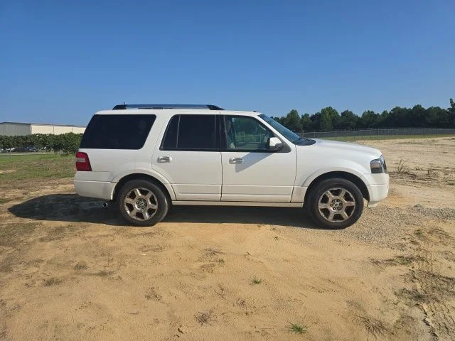 Used 2014 White Ford Limited image 10