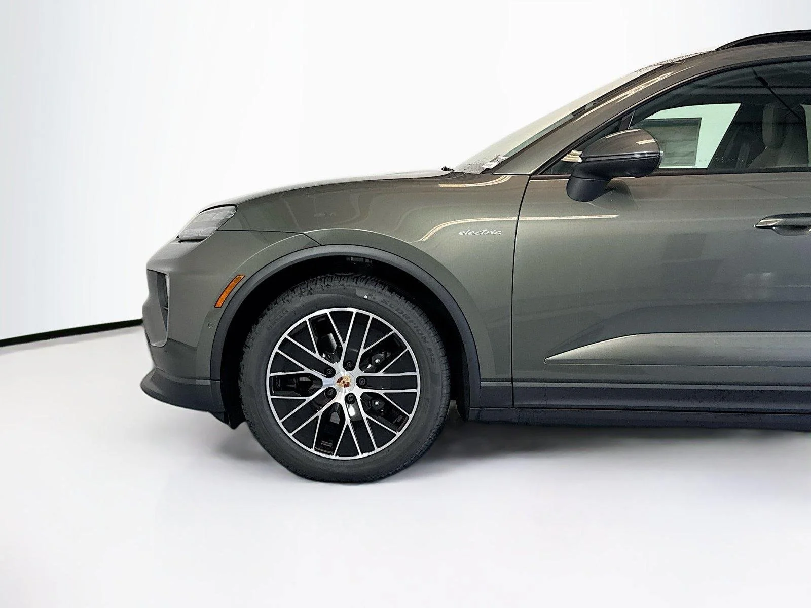 New 2026 Aventurine Green Metallic Porsche Electric 4 image 29