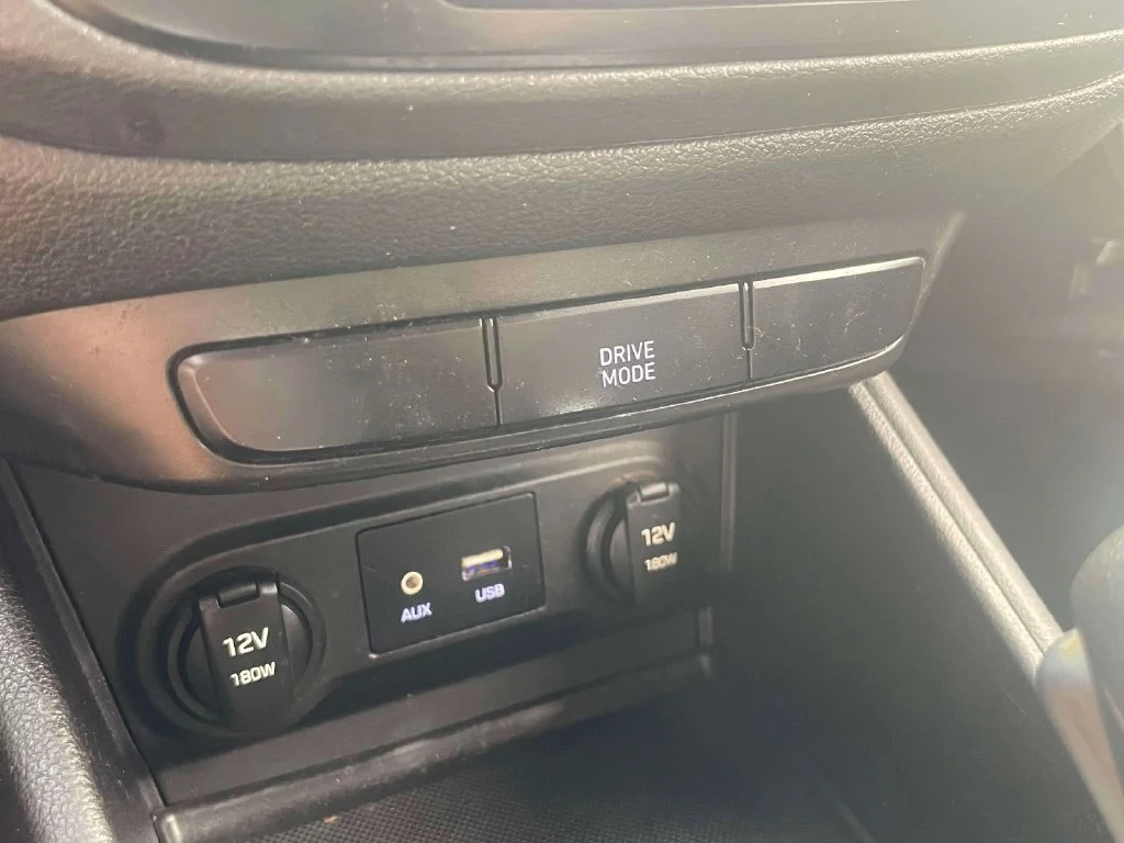 Used 2019 Gray Hyundai SEL image 30