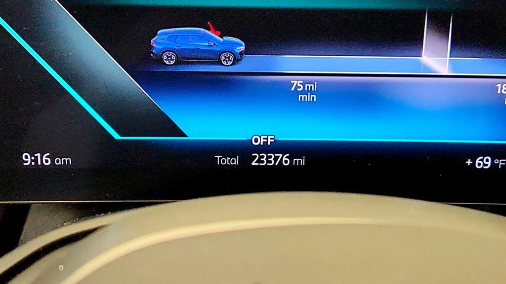 Used 2025 Phytonic Blue Metallic BMW xDrive50 SAV w/ Sport Package & Driving Assist Pro image 15