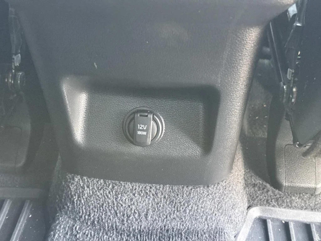 Used 2024 Black Kia S image 17