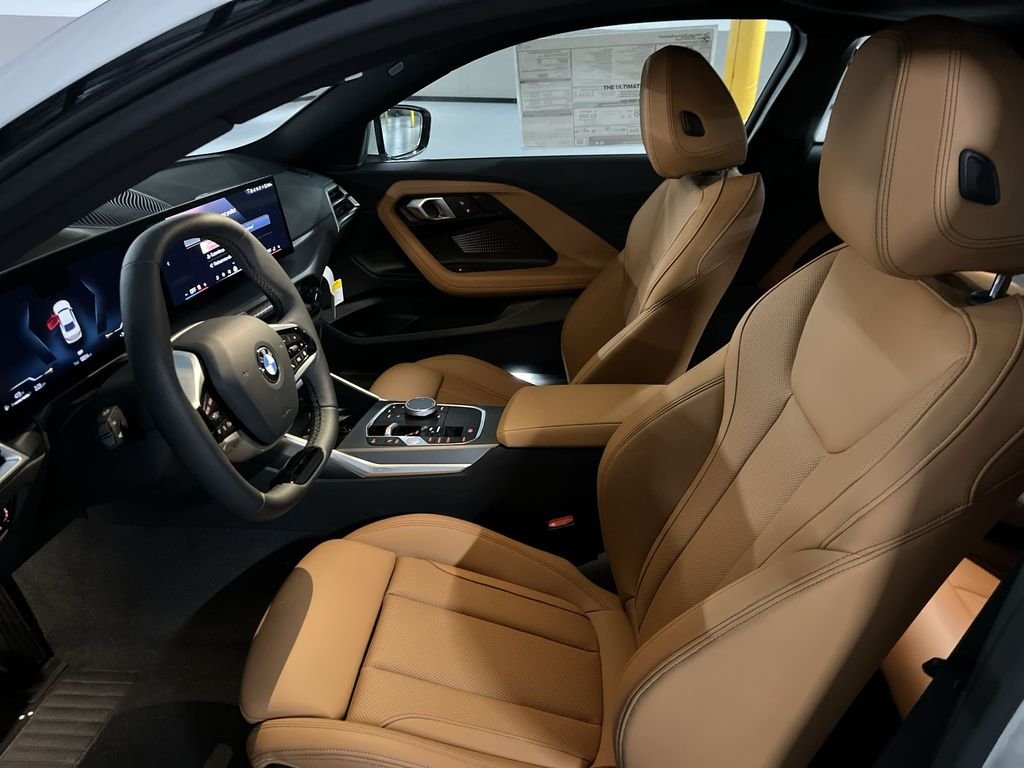 2025 BMW 2 Series 230i - Photo 11