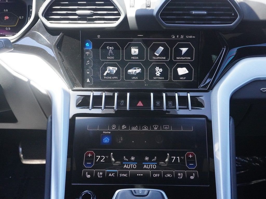 Used 2020 Black Lamborghini Base image 58