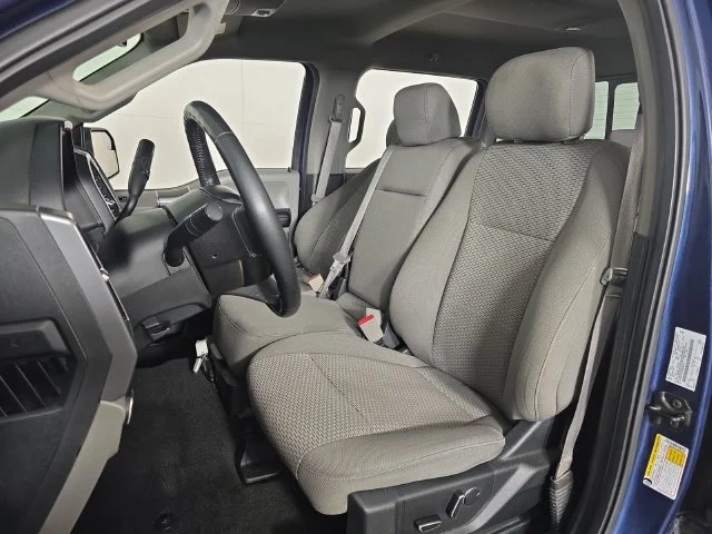 Used 2018 Blue Ford XLT image 24