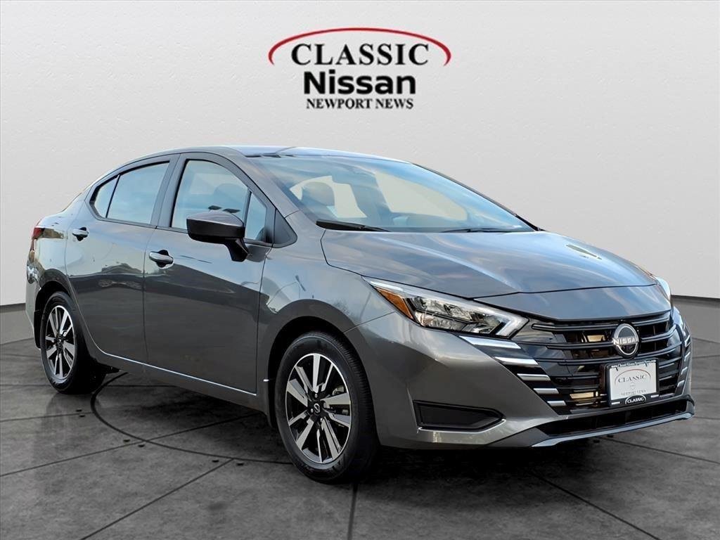 2025 Nissan Versa 1.6 SV CVT's photo