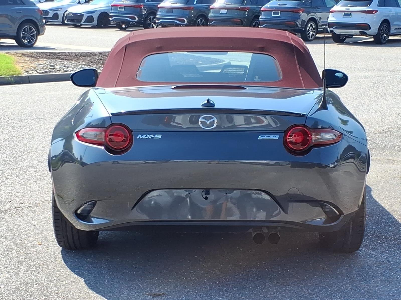 Used 2018 Machine Gray Mazda Club image 9