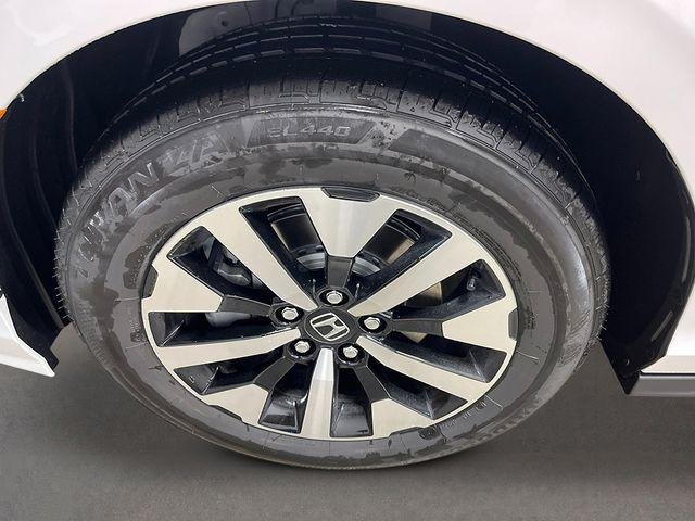 New 2026 Platinum White Pearl Honda EX-L image 11
