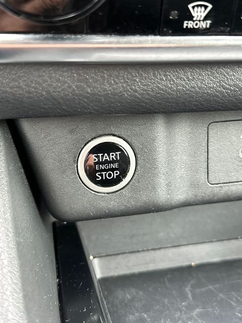 Used 2021 Gray Nissan SV image 29
