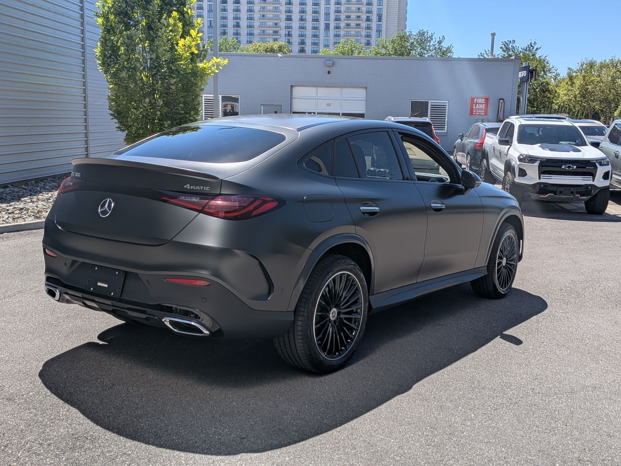 New 2026 MANUFAKTUR exclusive graphite grey magno Mercedes-Benz GLC 300 image 19