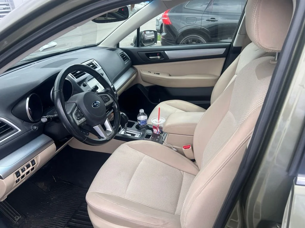 Used 2016 Green Metallic Subaru 2.5i Premium image 7