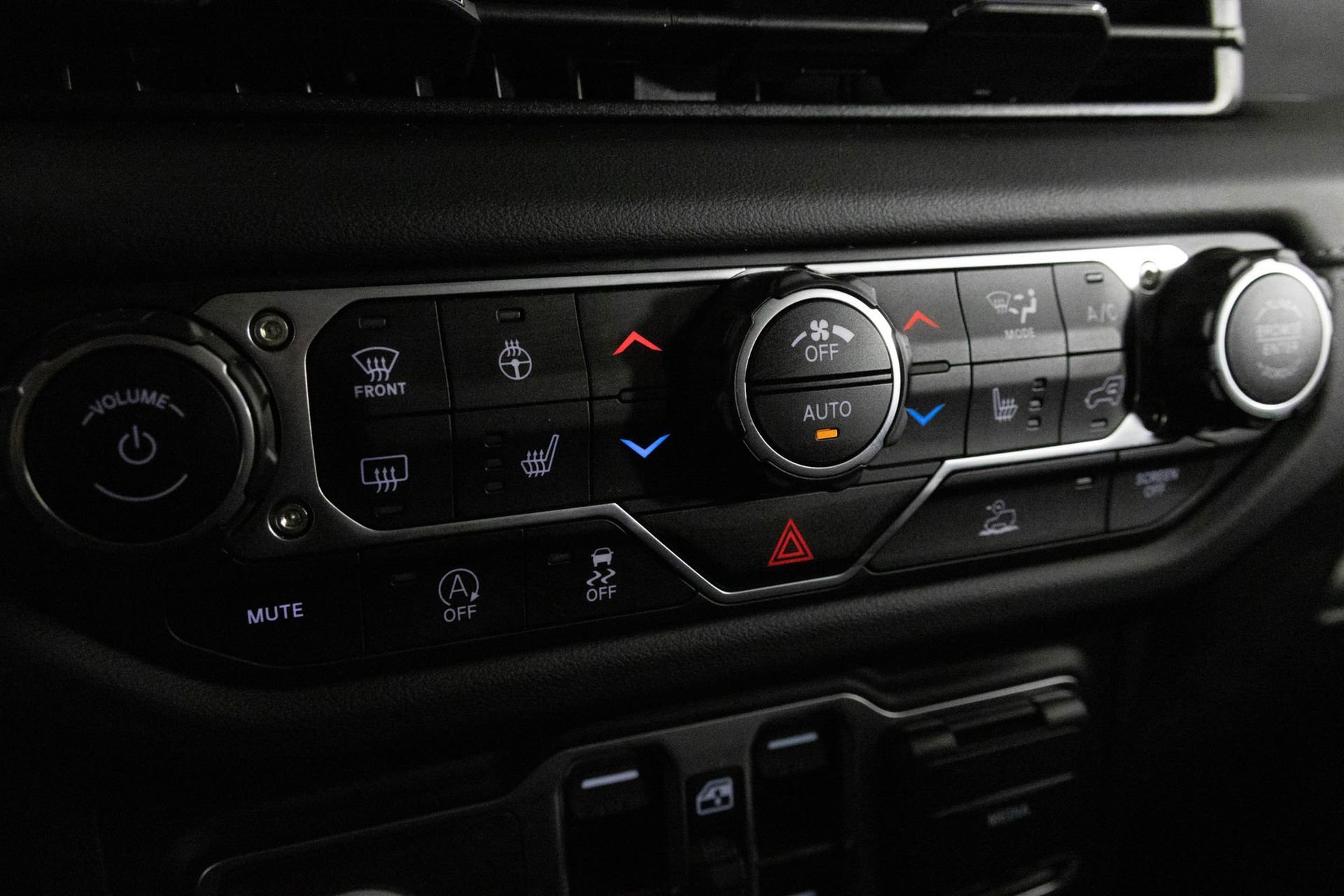 2024 JEEP WRANGLER - Image 26