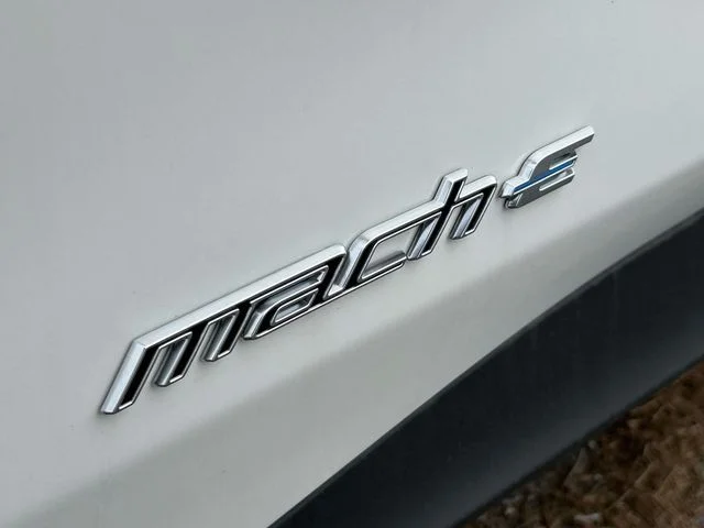 New 2026 White Ford Select image 7