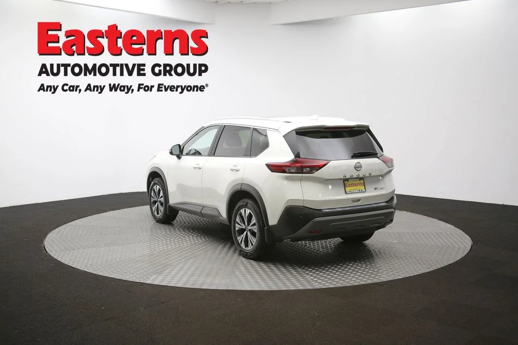 Used 2023 White Nissan SV image 62