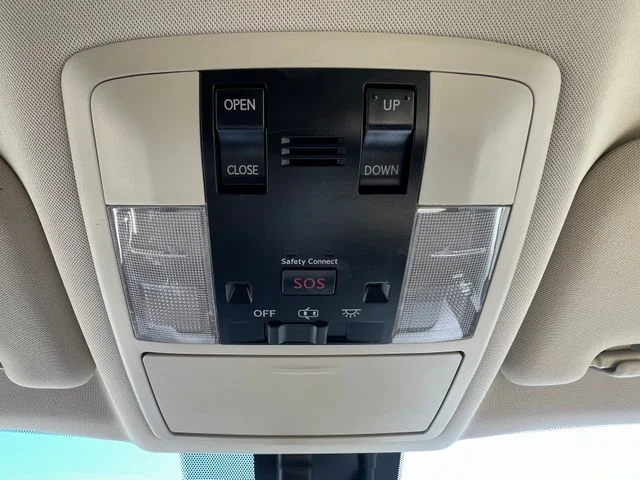 Used 2016 Eminent White Pearl Lexus  image 52