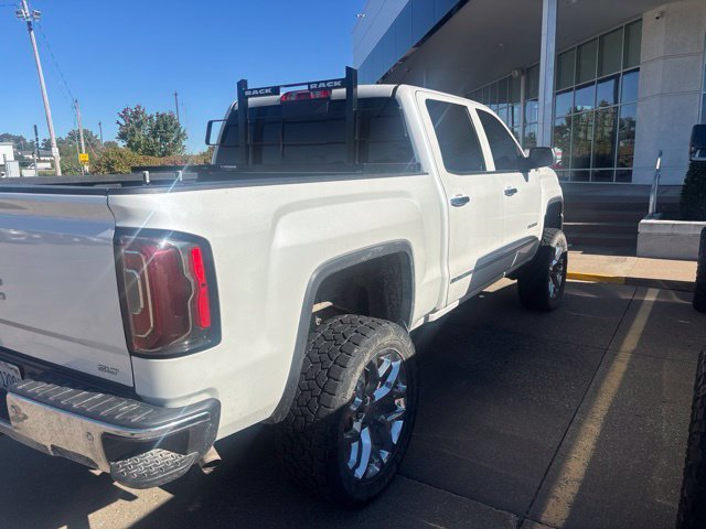 Used 2017 WHITE FROST TRICOAT GMC SLT image 4
