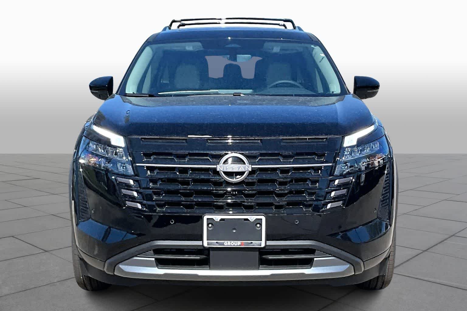 New 2026 Super Black Nissan SL image 3