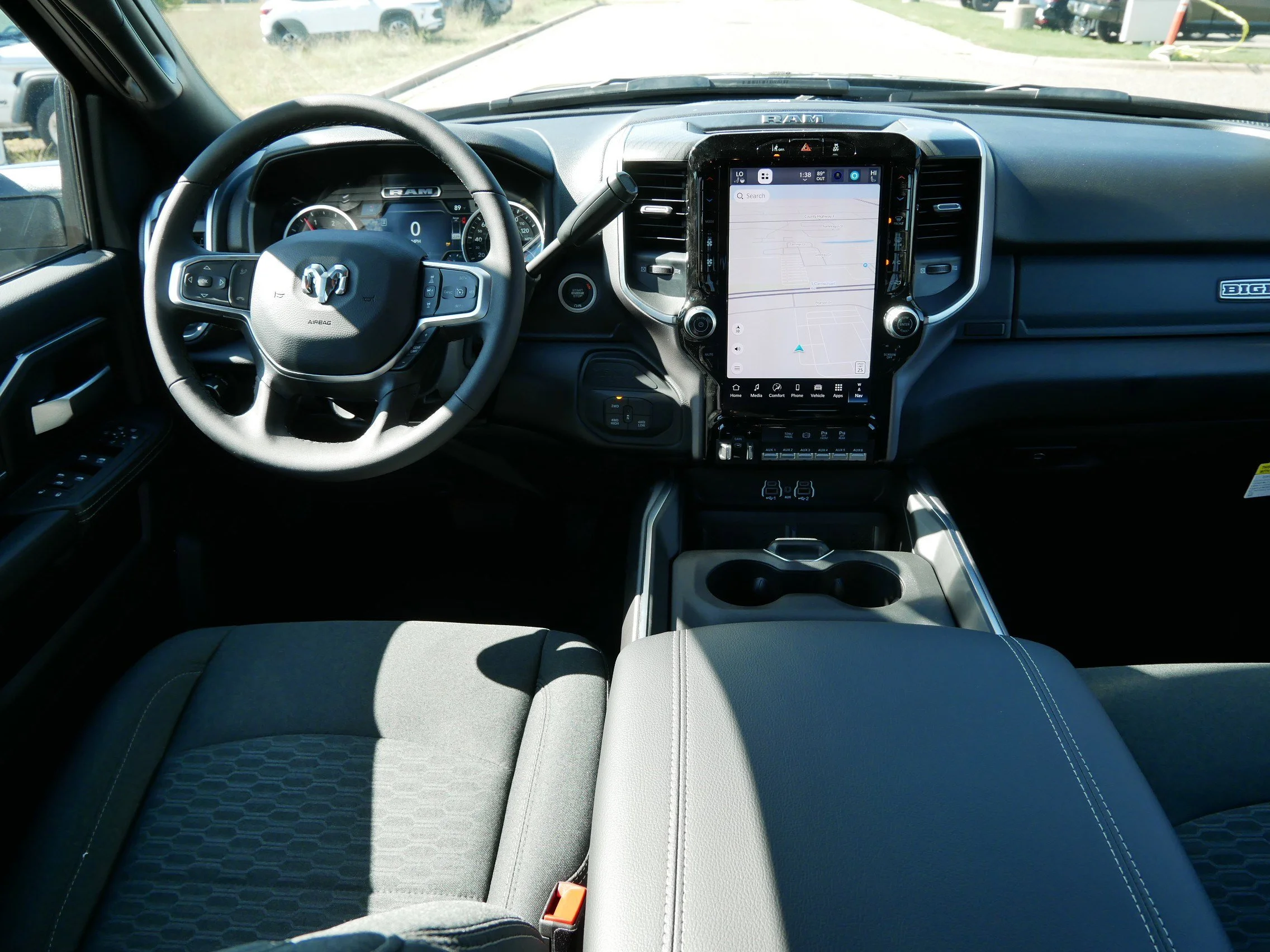 2026 RAM 2500 Big Horn - Photo 10