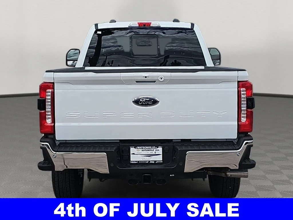 New 2026 Oxford White Ford F-350® Lariat® image 4