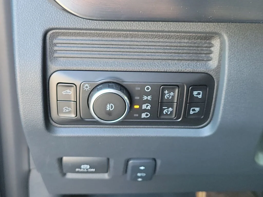 New 2026 Avalanche Ford F-250® Lariat® image 30
