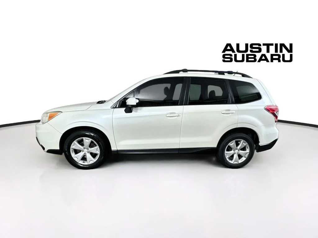 Used 2015 White Subaru 2.5i Premium image 4