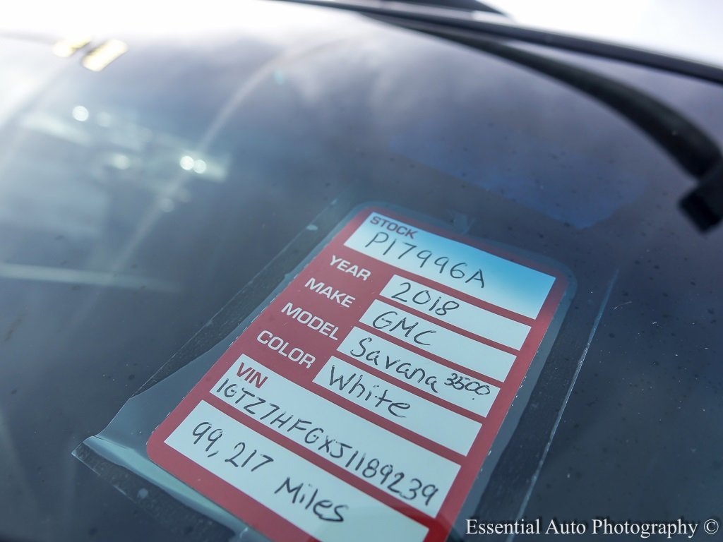 2018 GMC SAVANA - Image 26