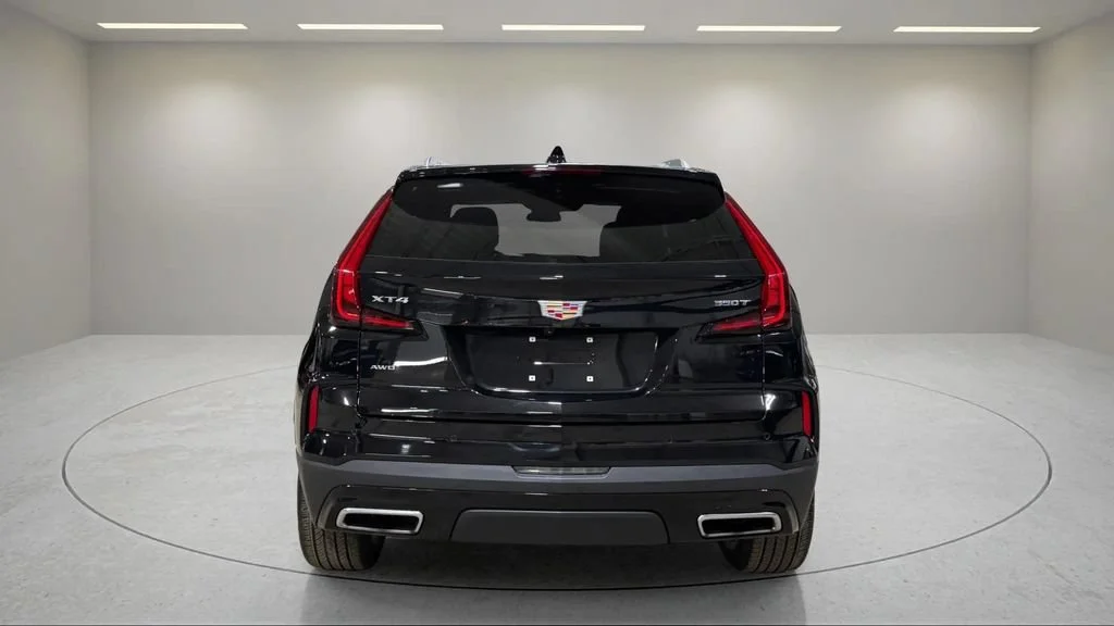 Used 2025 Stellar Black Metallic Cadillac Premium Luxury image 6