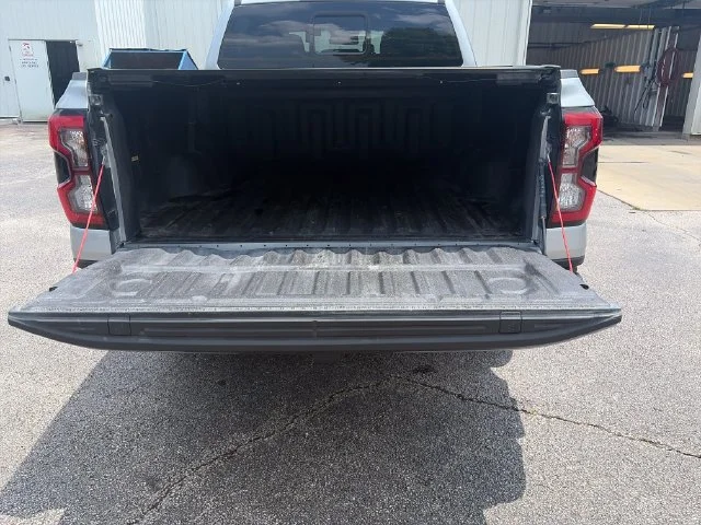 Used 2024 Silver Ford XLT image 23