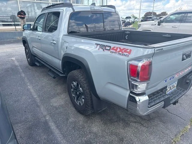 Used 2021  Toyota TRD Off-Road image 6