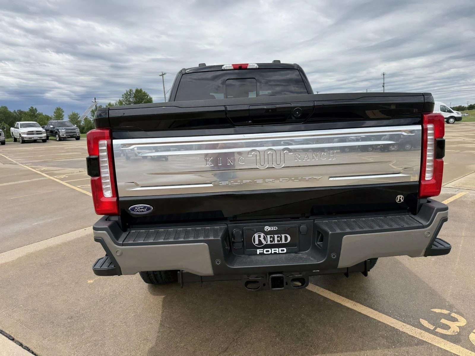 New 2026 Agate Black Metallic Ford F-250® King Ranch® image 8