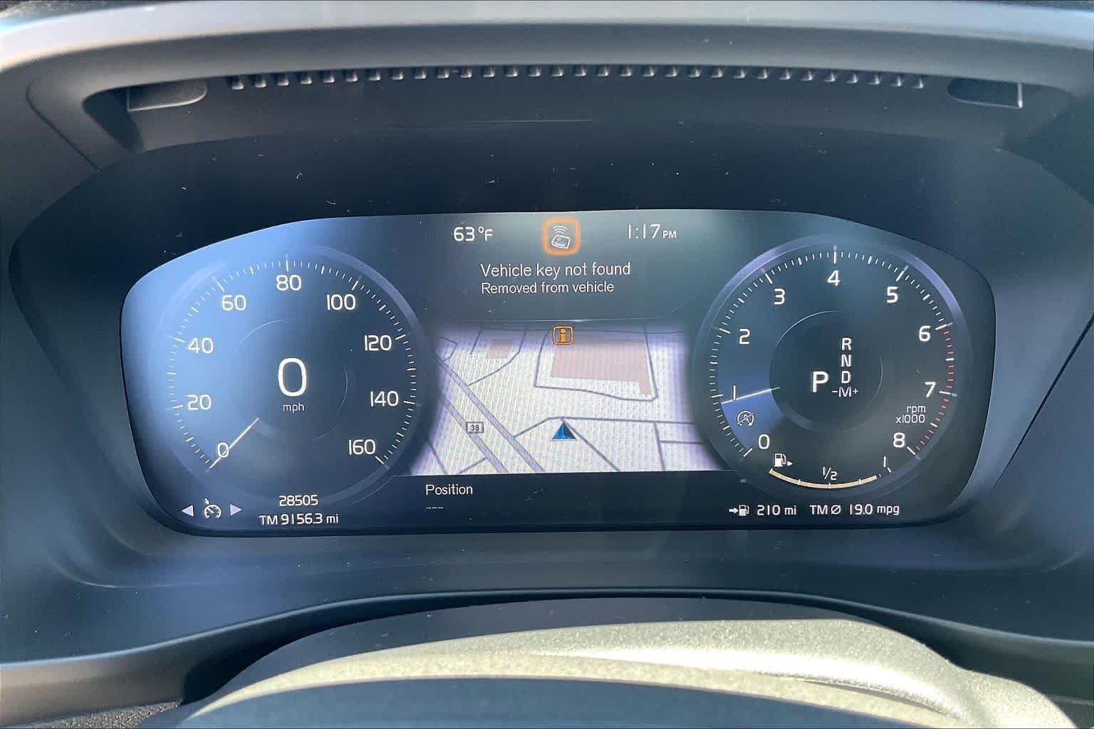 Used 2022 Denim Blue Metallic Volvo Momentum image 25