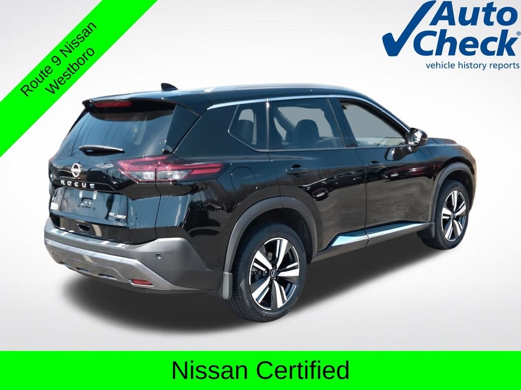 Used 2023 Black Nissan SL image 7
